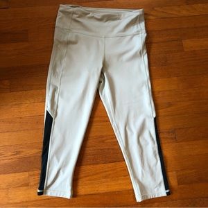 Gapfit Eclipse Leggings Sz M Regular in dusty mint/dk green accents